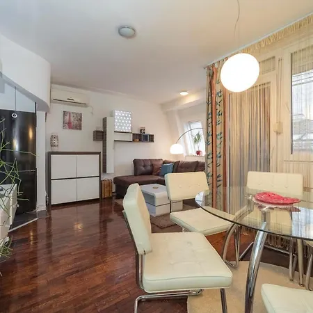 Apartament Nana