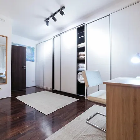 Nana Apartament