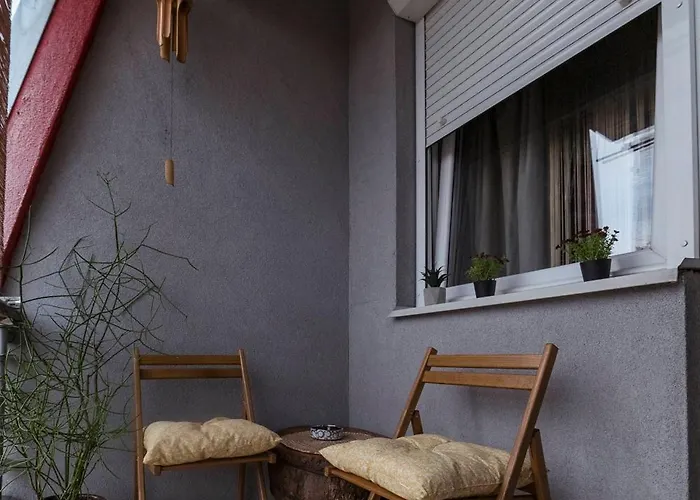 Апартаменты Nana Пирот