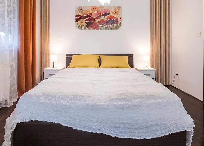 Nana Апартаменты