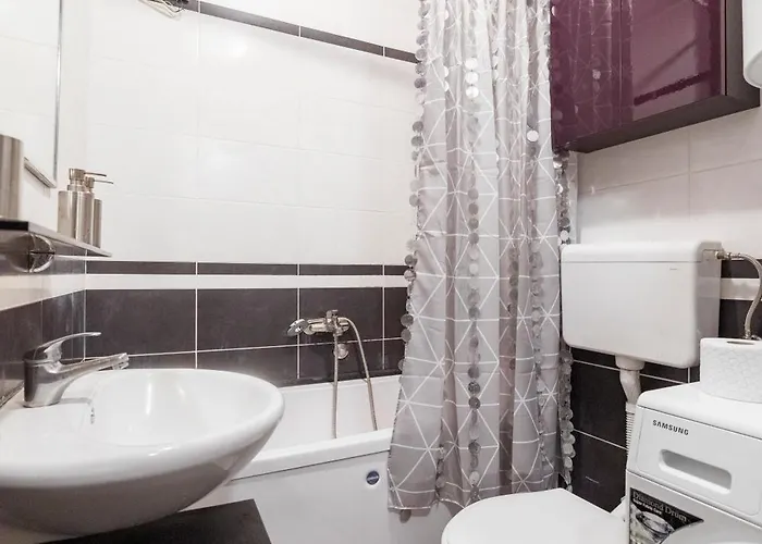 Nana Апартаменты